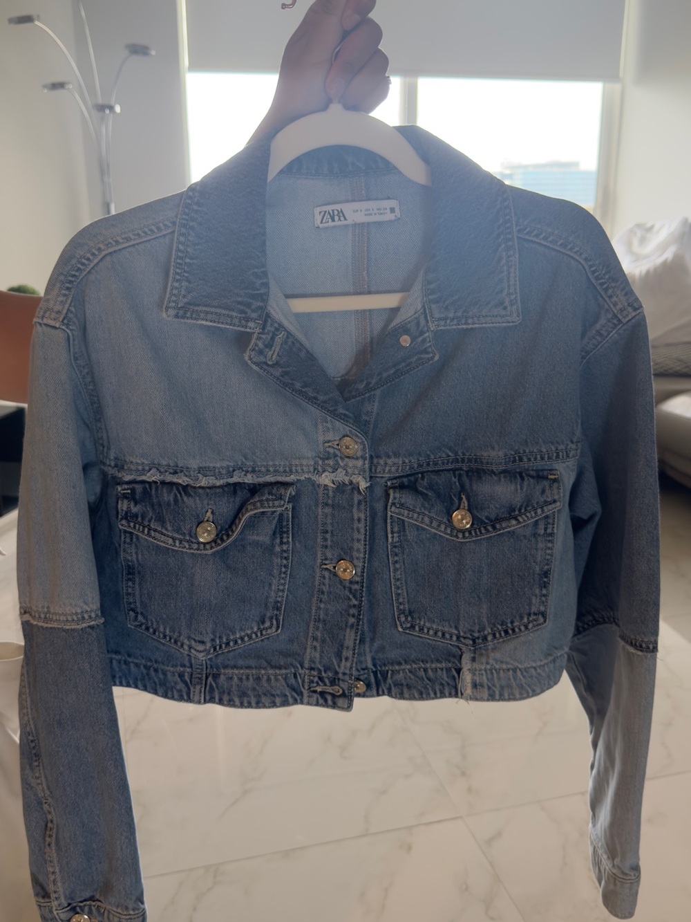 Zara Light Wash Cropped Denim Jacket